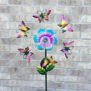 🦋 FLASH SALE Butterfly Garden Spinner